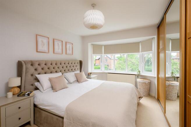 3 bed Semi-Detached for sale Image 5