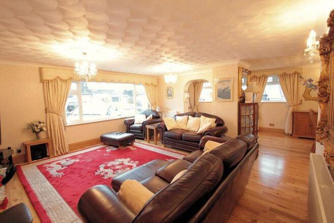open plan livi...