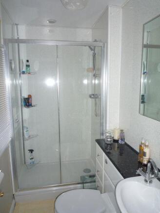En Suite Shower Room