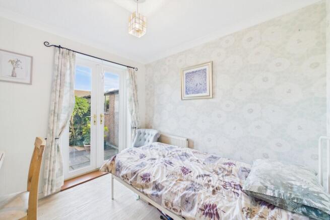 2 bed Semi-Detached Bungalow for sale Image 10