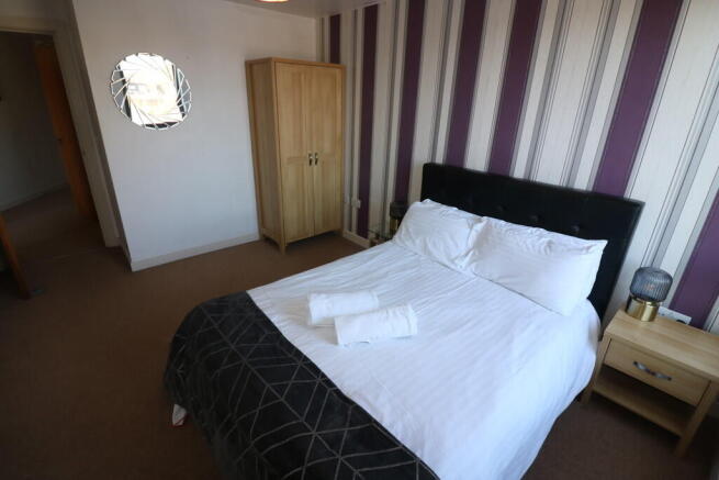 1 bed Apartment to rent Image 10