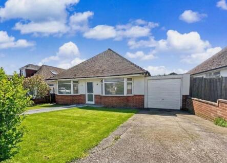 Chichester Drive West, Saltdean, BN2 8SF