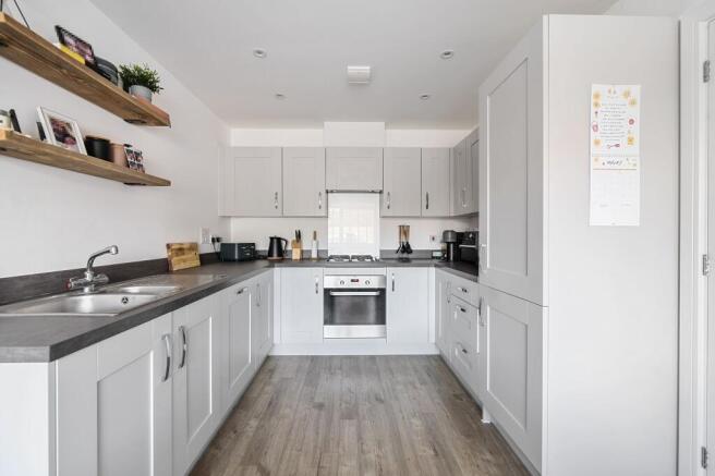 Kitchen  (1)