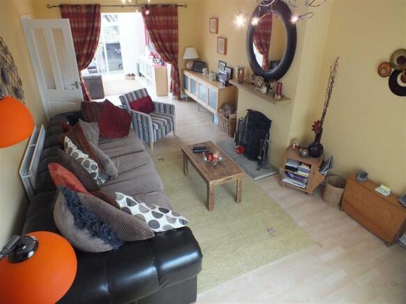 Photo 3