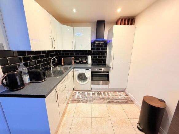 1 bed Apartment for sale Image 4
