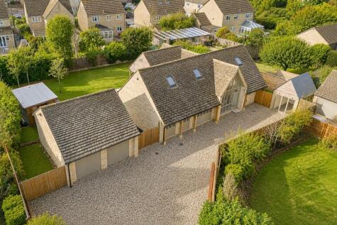 Ham Lane, South Cerney, Cirencester, Gloucestershire, GL7