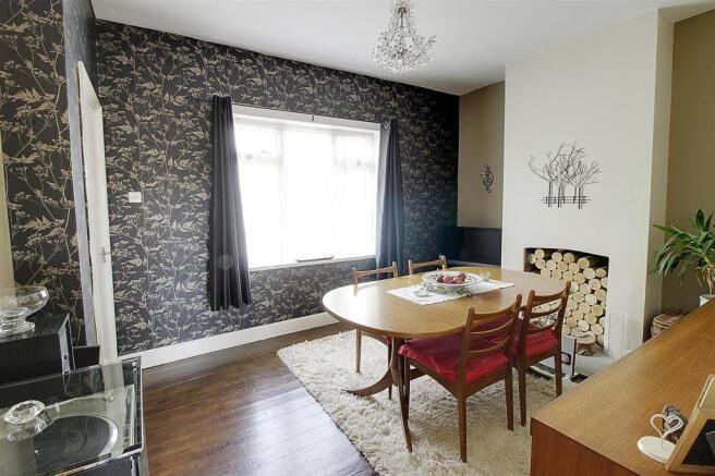 dining room.jpg