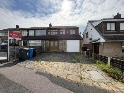 14 Totnes Avenue, Chadderton, Oldham, OL9 0RE