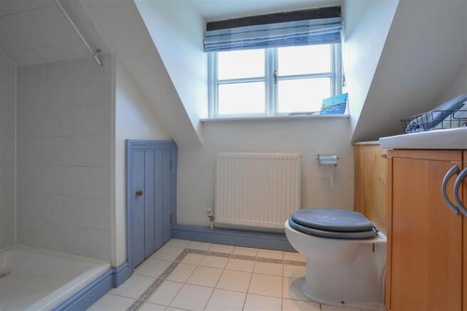 En Suite Shower Room To Annex