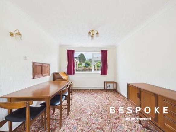 Lark Hall Close, Macclesfield, SK10 photo 4