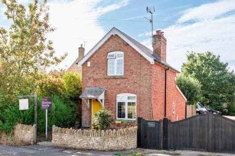 Todenham Road, Moreton-In-Marsh, GL56