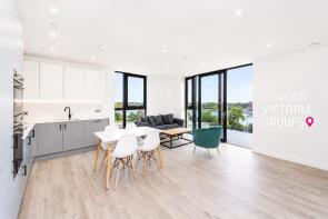 Flat 30, Willowbrook House, Coster Avenue, Hackney, London N4 2ZY