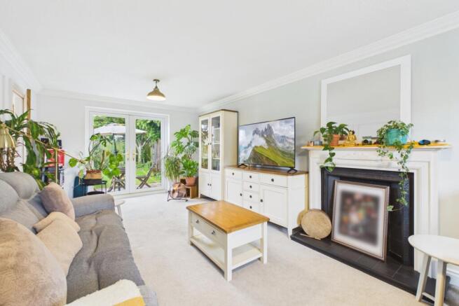 28 Beckside - Living Room