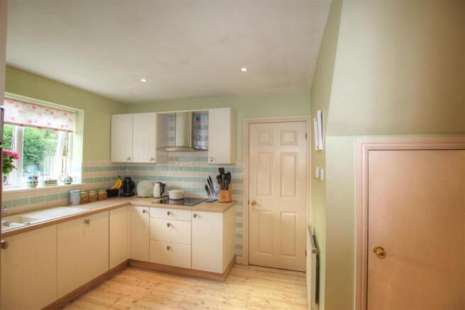 BREAKFAST KITCHEN