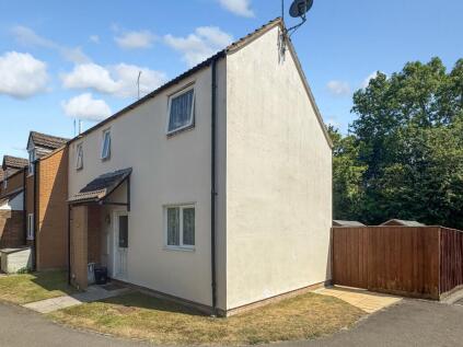 Beverstone Road, South Cerney, GL7