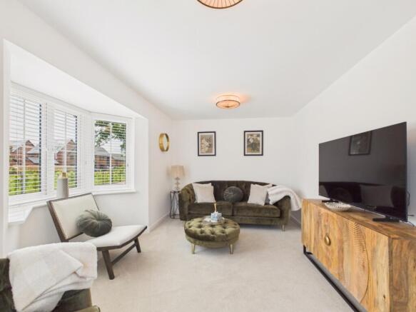 3 bed Semi-Detached for sale Image 5