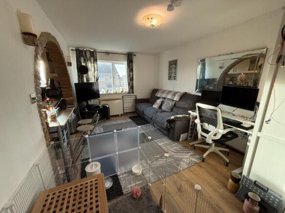 Conway Close, Houghton Regis photo 4