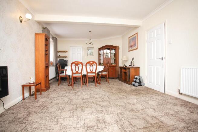 Living / Dining Room