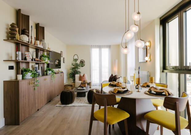 Dining/ Living