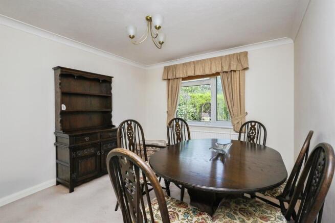 Featherbed Lane, Carters Corner, Hailsham photo 4