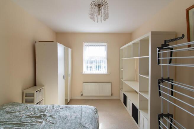 2 bed Apartment for sale Image 8