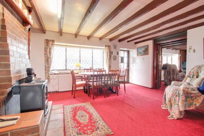 RECEPTION DINING ROOM