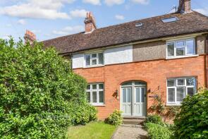 2, Hillside Cottages, Faversham Road, Ashford TN25 4HU