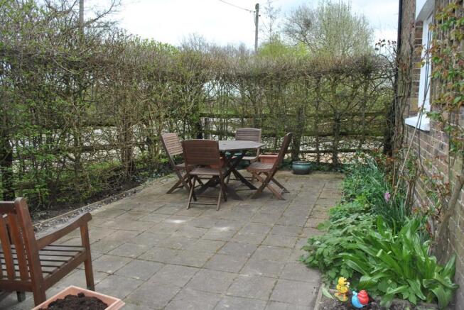 GARDEN PATIO
