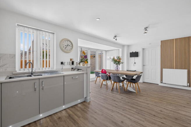 Cadwall Drive, Wixams photo 4