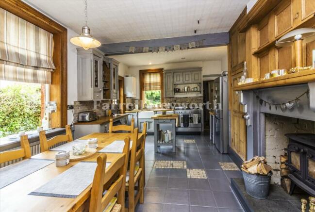 Kitchen Diner image 
