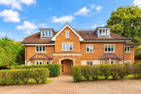 Park Lane East, Reigate, RH2