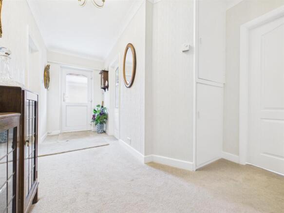 2 bed Semi-Detached Bungalow for sale Image 5