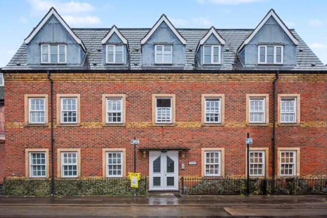322505