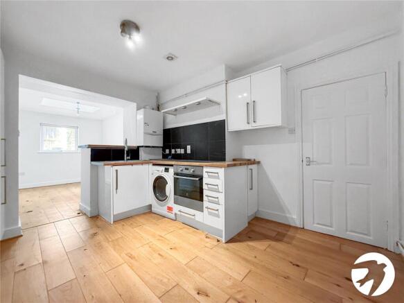 Kitchen/Reception Ro