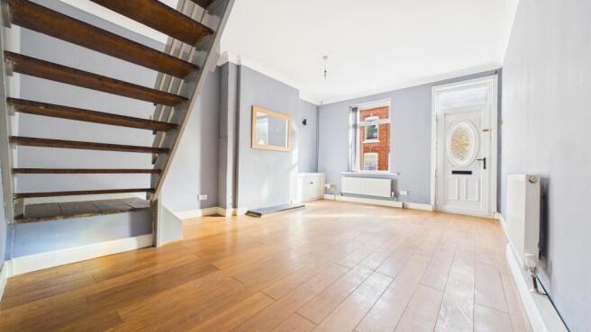 CAM03669G0-PR0055-STILL004