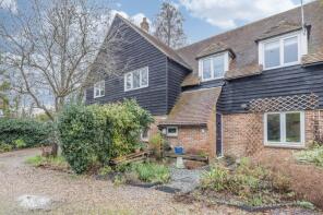 2, Mill Close, Canterbury CT3 1RF