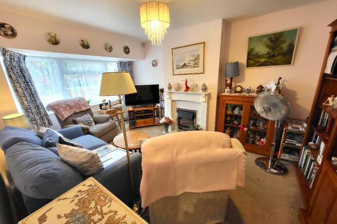 c. 15' Sitting Room 