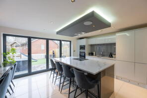 38, Middle Road, Southampton SO19 8FQ