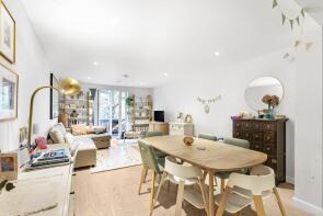 Flat 19, 38 The Merchant Building, Wharf Road, Hackney, London N1 7GS
