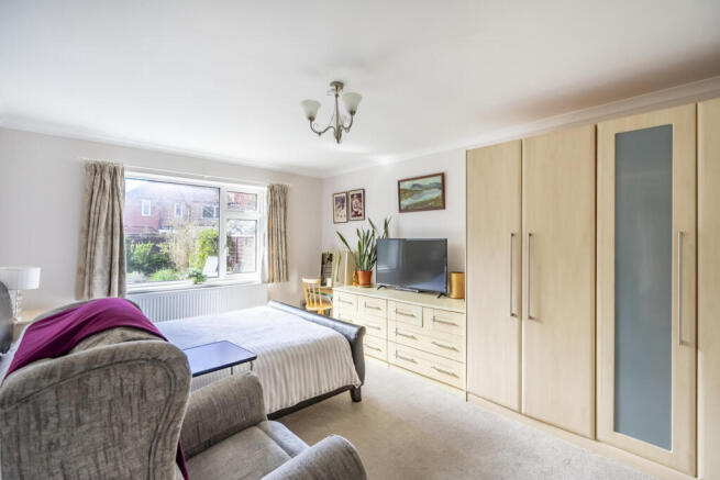 4 bed Semi-Detached for sale Image 7