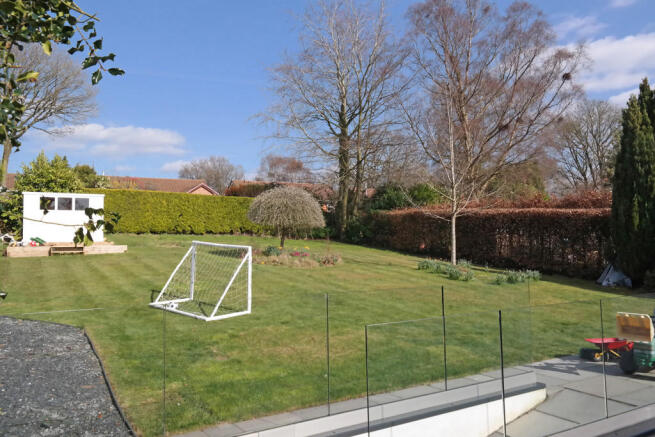 Rear Garden - Dro...