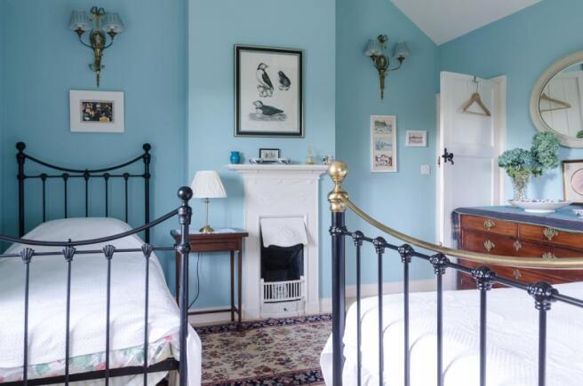Guest Bedroom 1