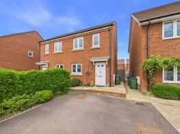9, Atlanta Way, Aylesbury HP21 9GT