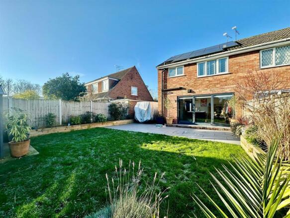 WhatsApp Image 2025-01-09 at 16.01.07_8e18341a.jpg