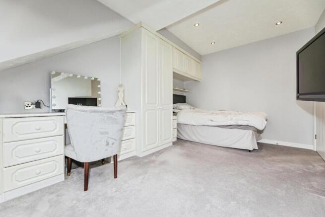 pbox-bedroom-321687.jpg