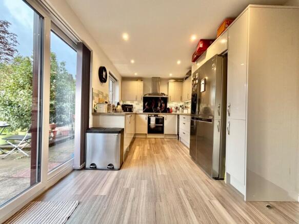 Kitchen / Diner