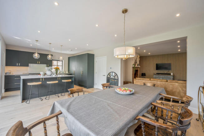 1350083-14-68c00b...