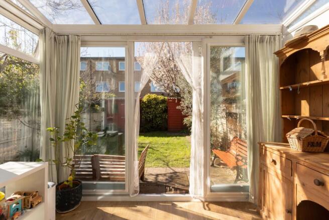 Benfleet Court E8