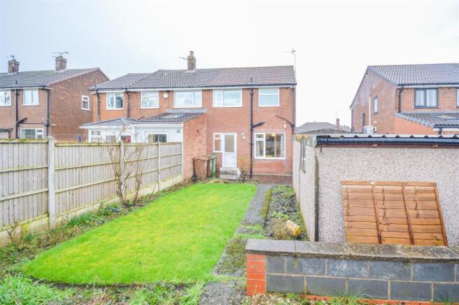 3 bed Semi-Detached for sale Image 10