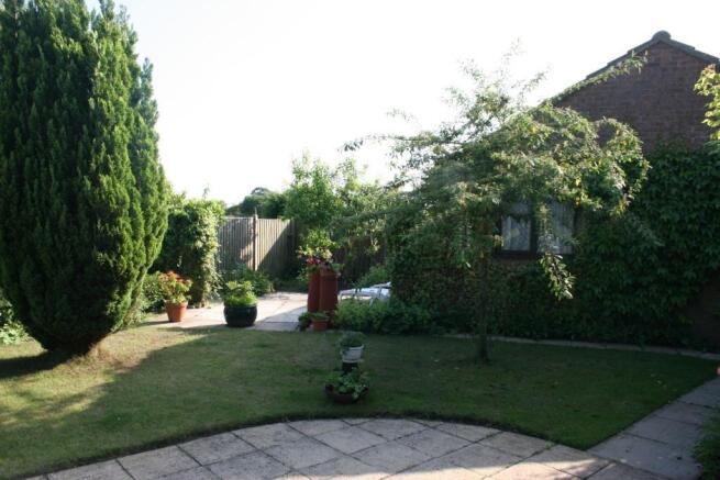 Side Garden & Patios